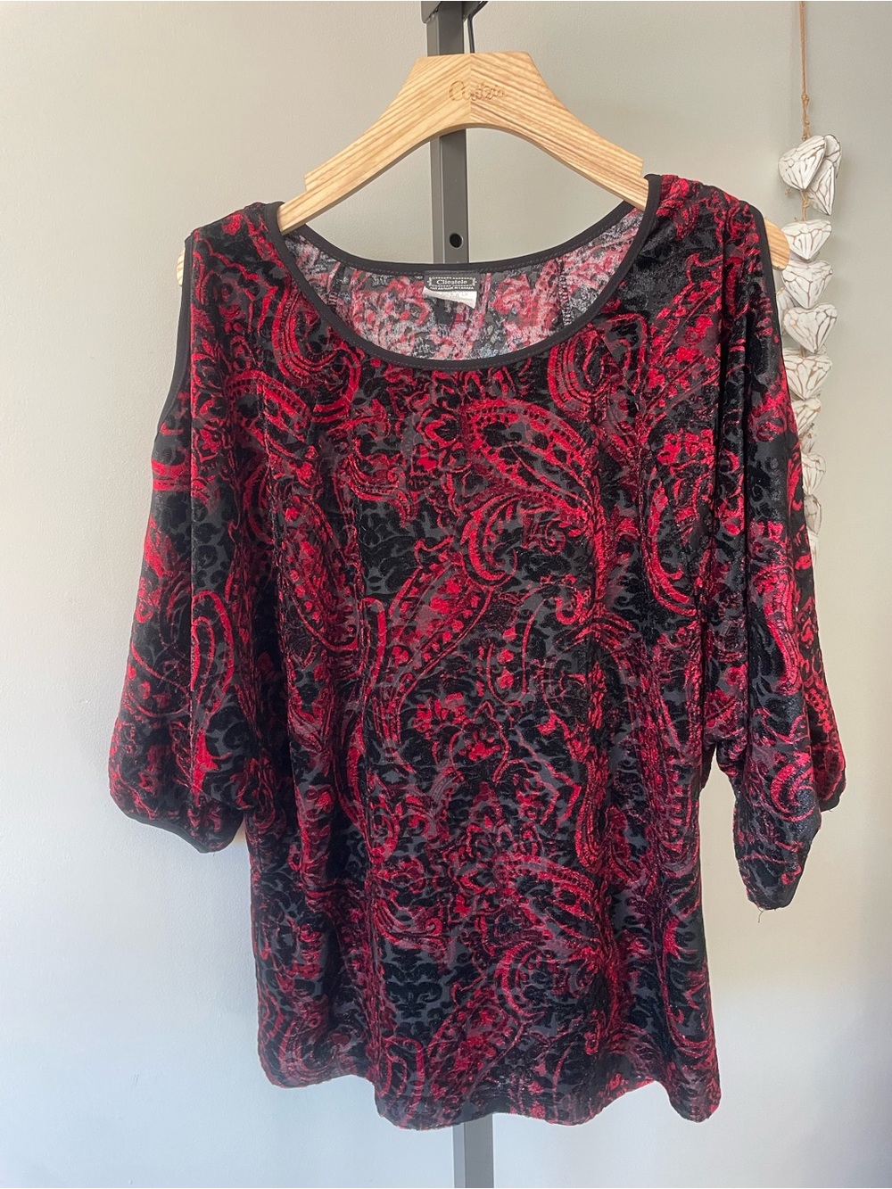 Y2K Clientele Red Black Paisley Burnout Velvet Cold Shoulder Top Blouse XL